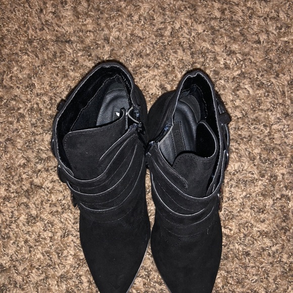 Booties - Picture 5 of 5